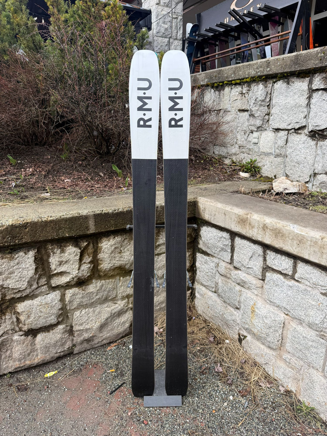 2026 Apostle 106 Demo-Whistler